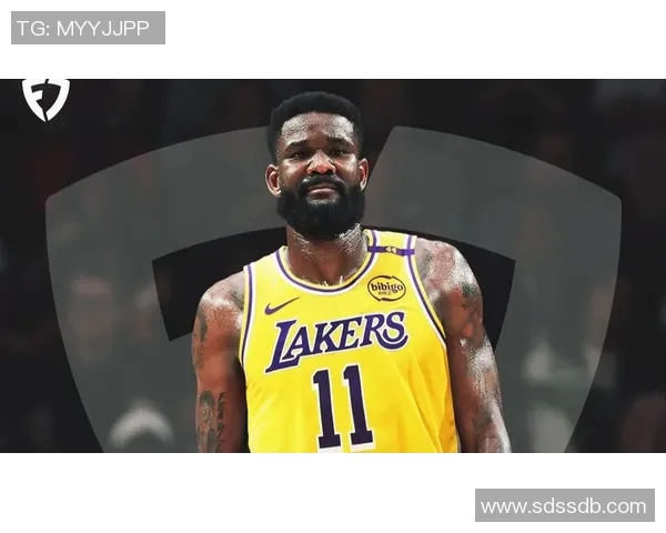 湖人传奇背后的奋斗史:从青涩少年到篮球巨星的崛起之路 湖人传奇背后的奋斗史:从青涩少年到篮球巨星的崛起之路