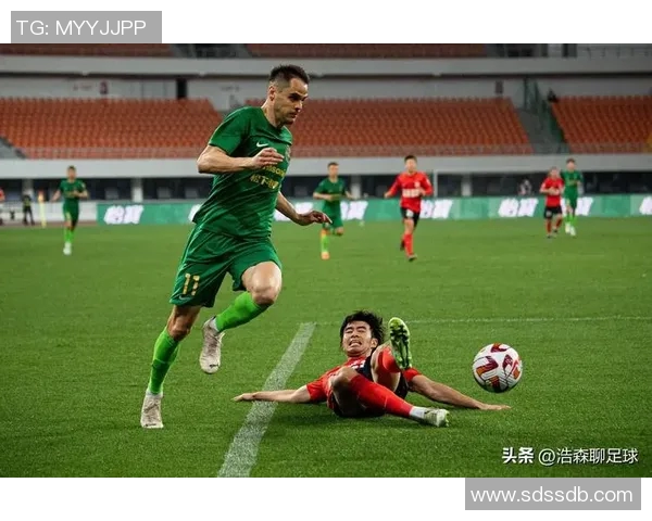 中超赛季中段换帅成风多队战术调整引发联赛格局新变化