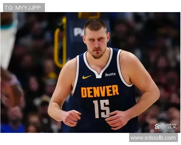 镜头回顾：约基奇这一幕令人泪目